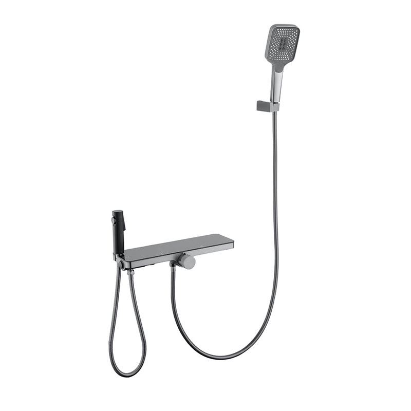 কি একটি ঝরনা সিস্টেম আপনার বাথরুমের জন্য সঠিক পছন্দ করে তোলে?